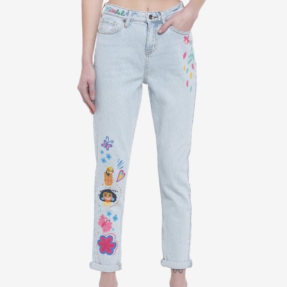 Disney Encanto Mirabel Mom Jeans‎ Hot Topic